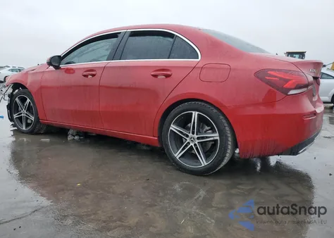 2019 Mercedes-Benz A 220 z USA, uszkodzony, nr VIN WDD3G4EB3KW019285